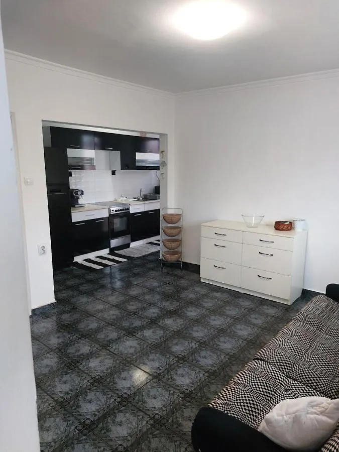 Apartment White Home Burgas